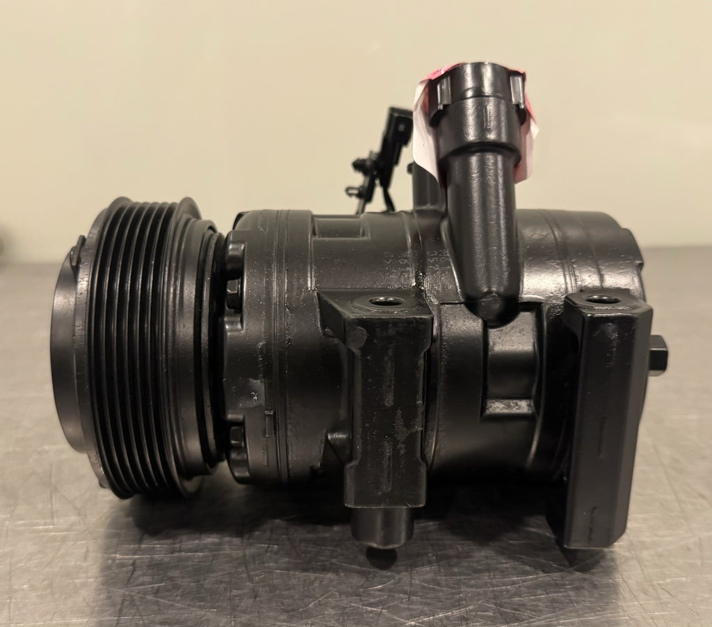 Napa 255326 AC Compressor With Clutch NEW IN BOX! SHIPS FREE!