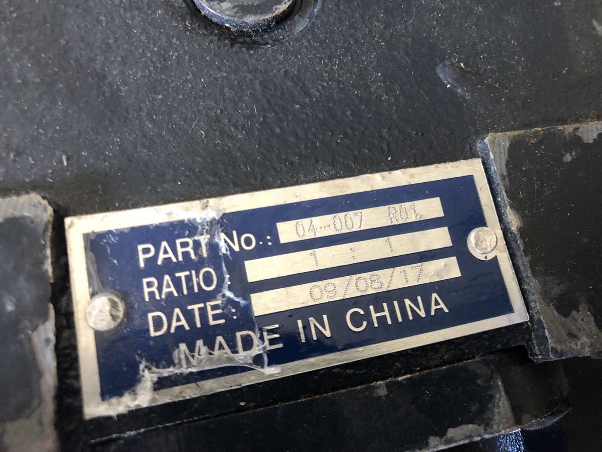Gear Reduction Angle Motor 04-007 R01 1:1 Ratio  NEW!!! FREE SHIPPING!!!