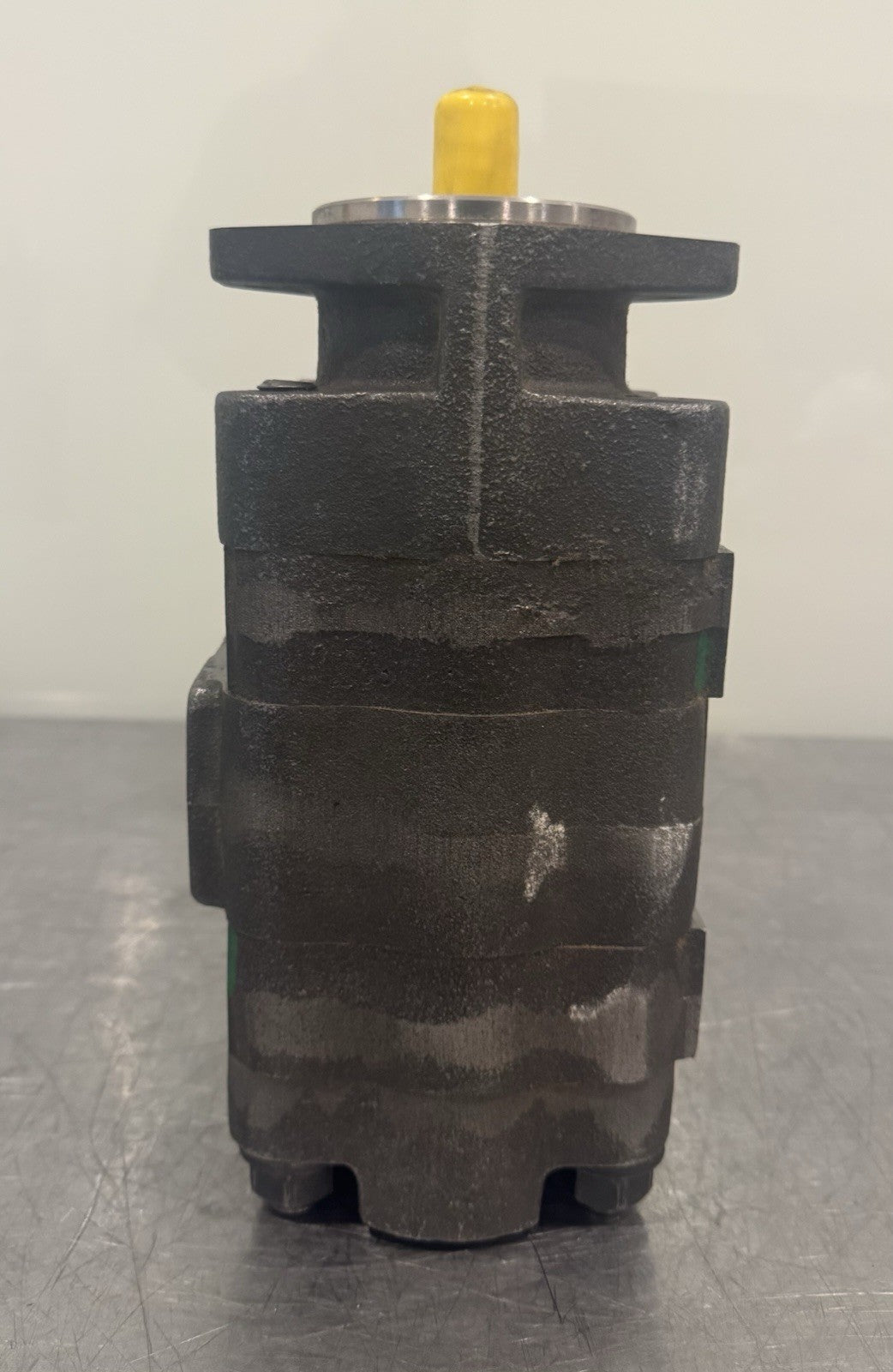Hydraulic Pump 9 Spline Shaft 2 Bolt 98730260210 NEW! FREE SHIPPING!