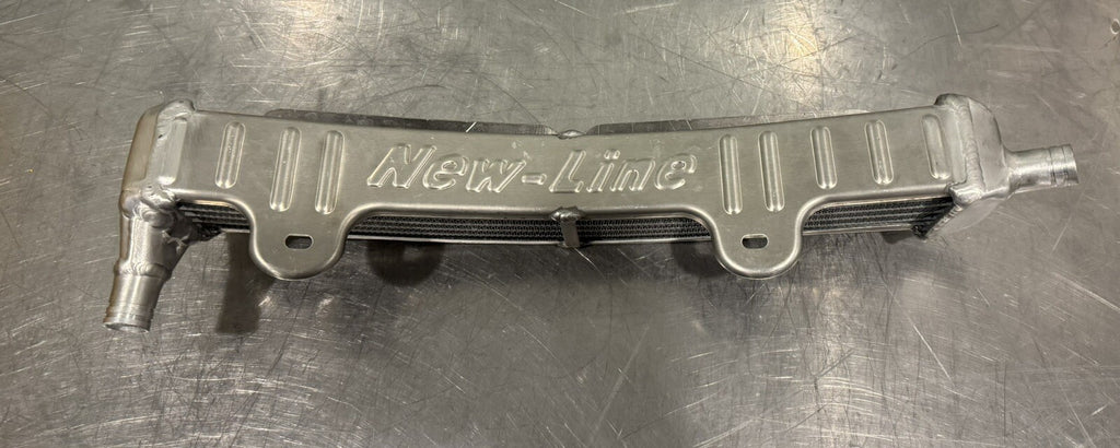 New Line Curved Radiator DENT NEW! FREE SHIPPING!