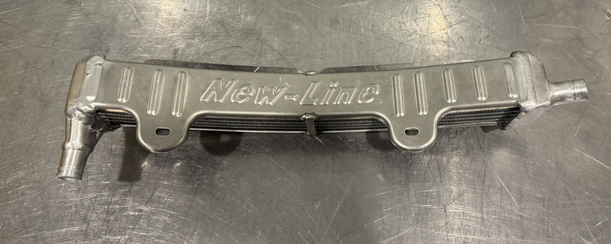 New Line Curved Radiator DENT NEW! FREE SHIPPING!