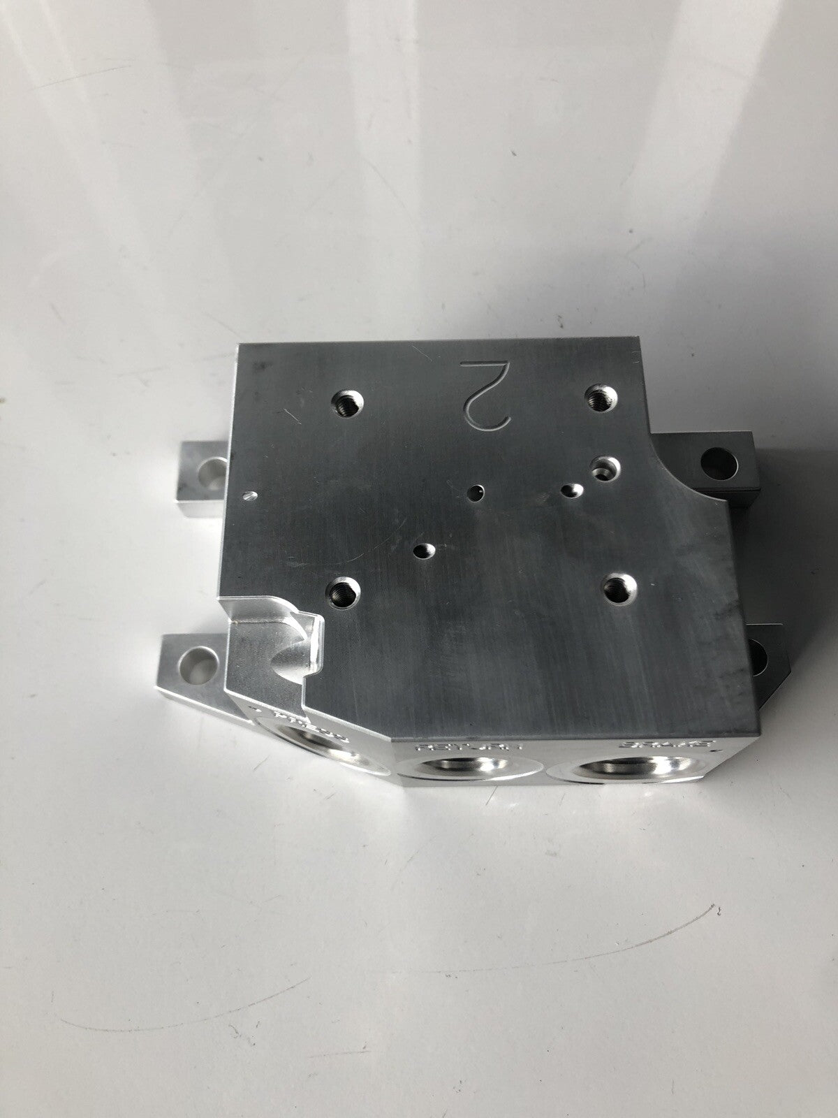 Crane Hydroaire 39-35310 Aviation Manifold Aircraft Valve NEW!!! FREE SHIPPING!!