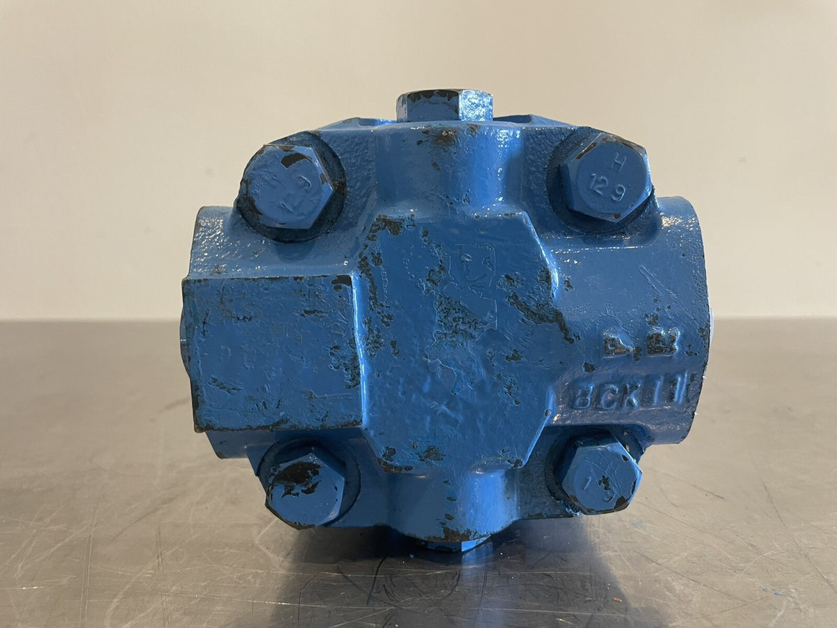 Hydraulic Motor 11 Spline 2 Bolt Blue NEW! FREE SHIPPING!