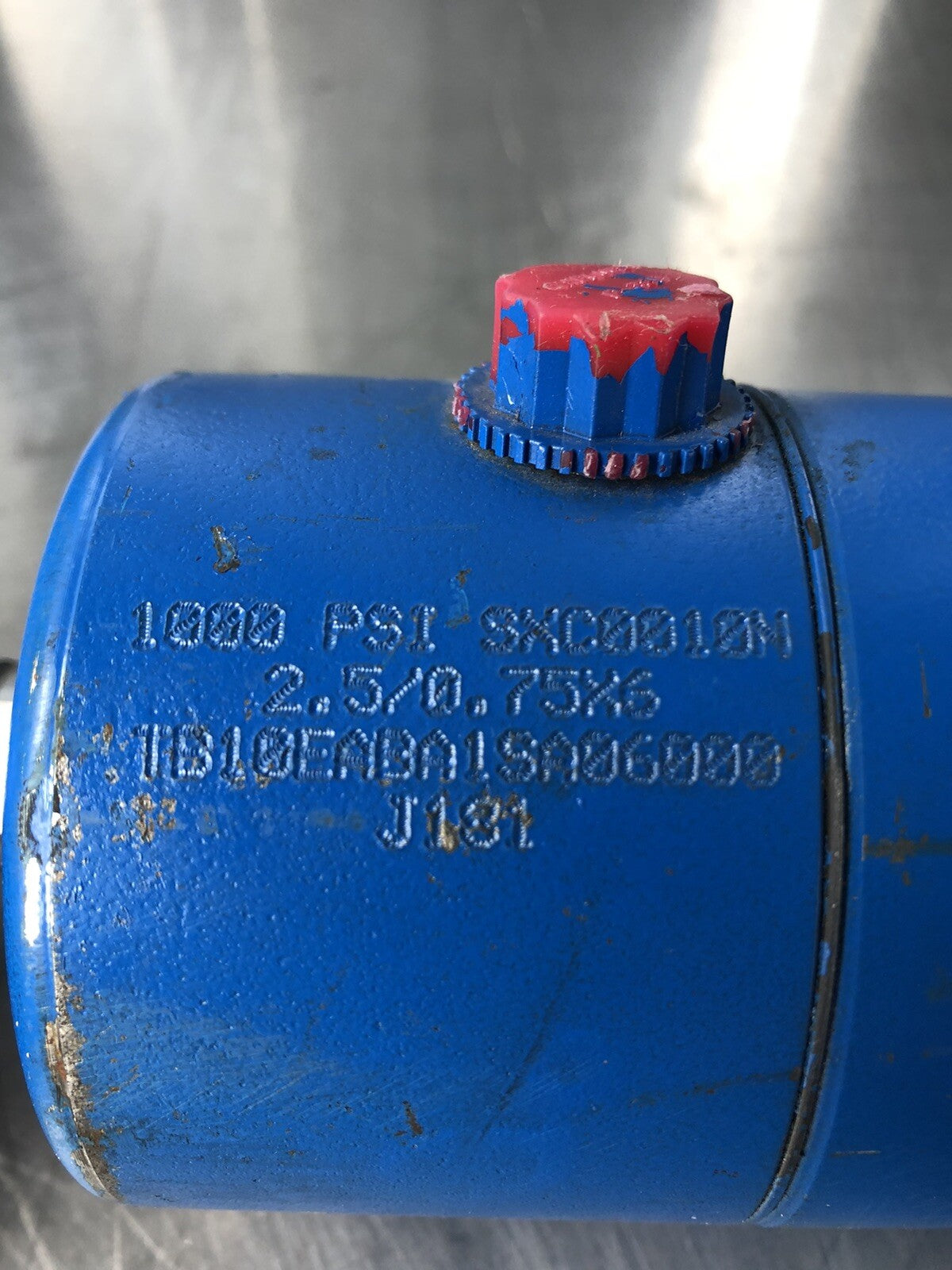 Eaton Vickers TB10EABA1SA06000 Threaded Cylinder SXC0010N NEW! FREE SHIPPING!!