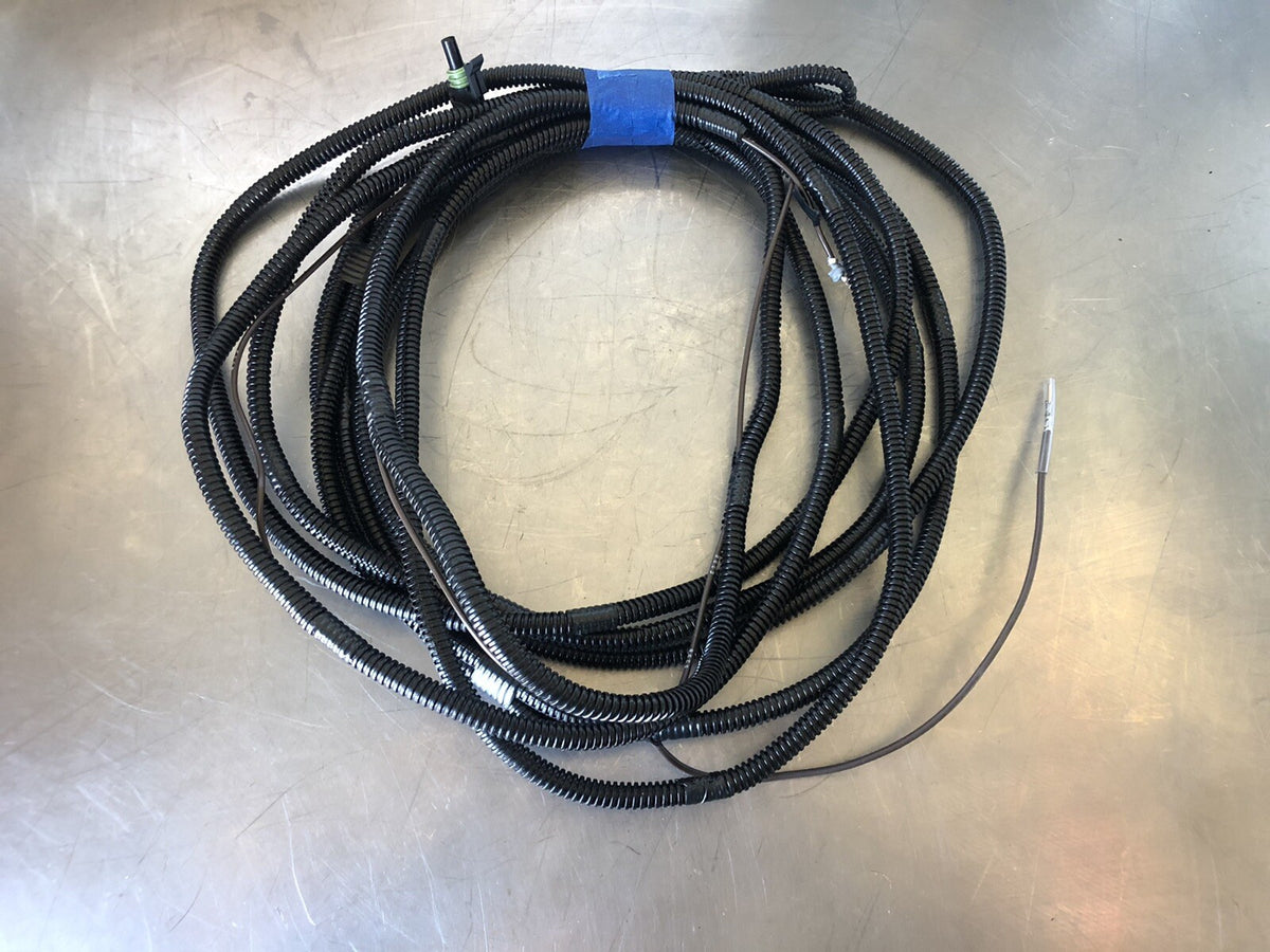John Deere AH134252 Stubble Light Wiring Harness DAMAGED END NEW FREE SHIPPING!!