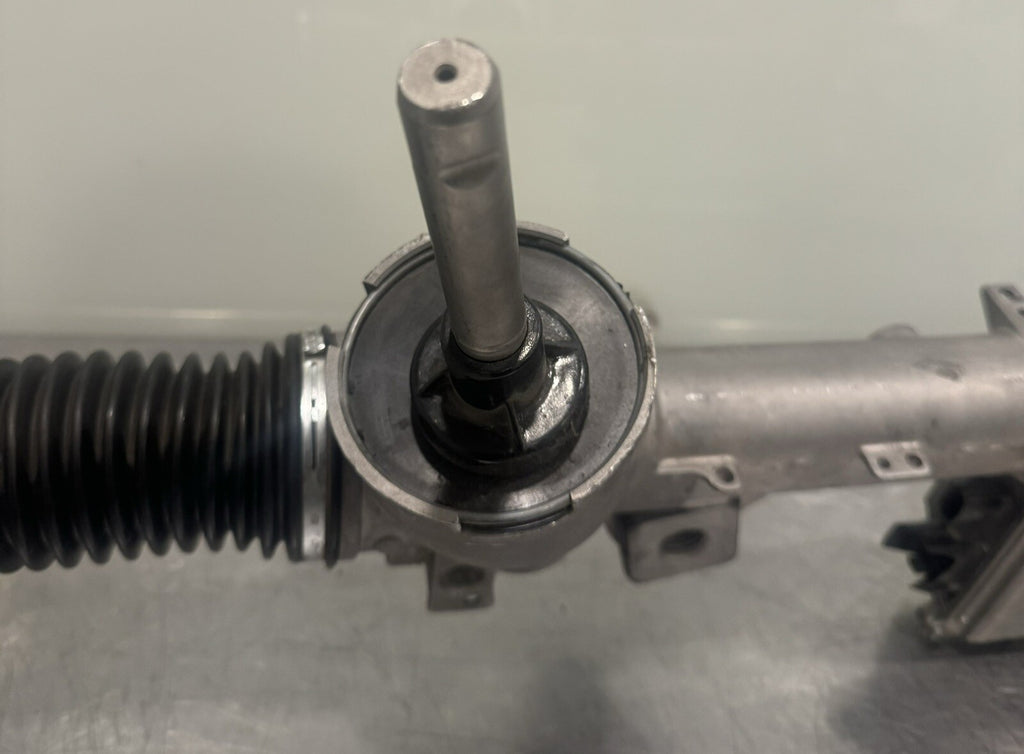 Ford G272T Power Steering Rack Electric NEW! DAMAGED CONNECTION! FREE SHIPPING!
