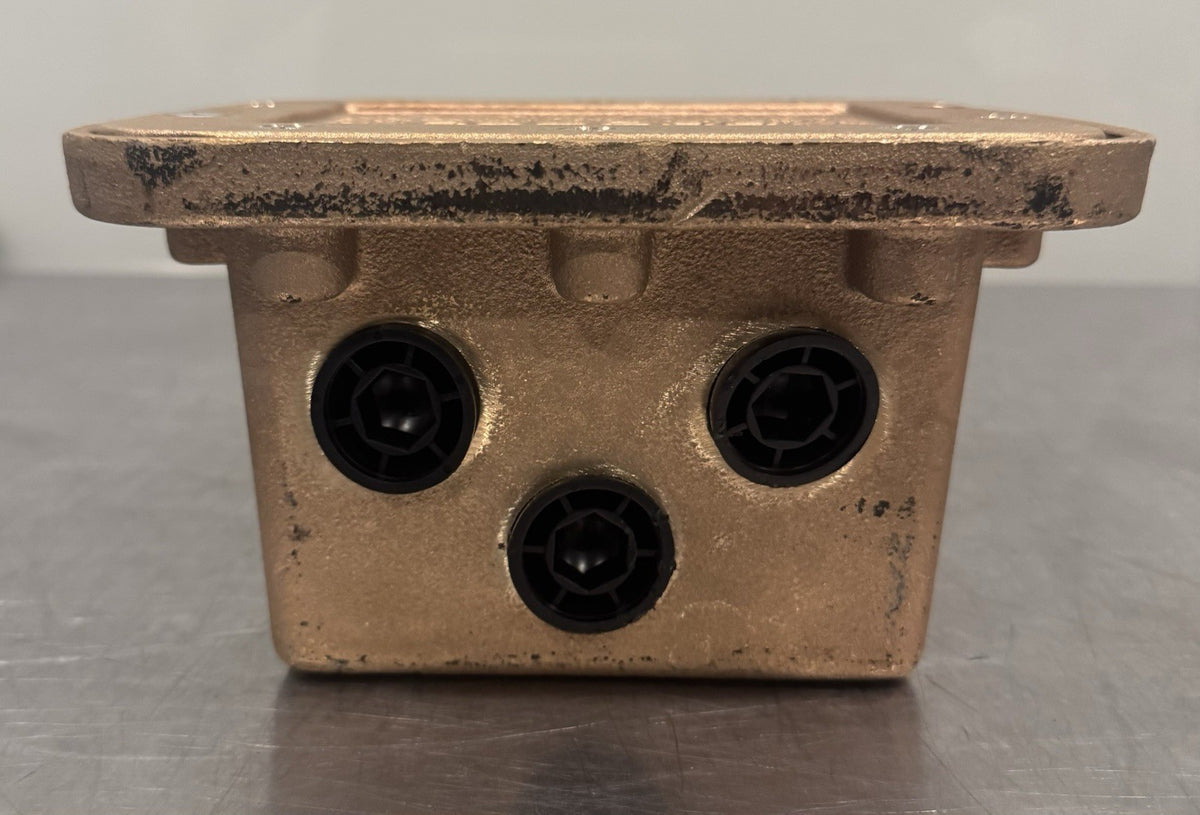 Hydrel Bronze Junction Box Lighting NEW! FREE SHIPPING!