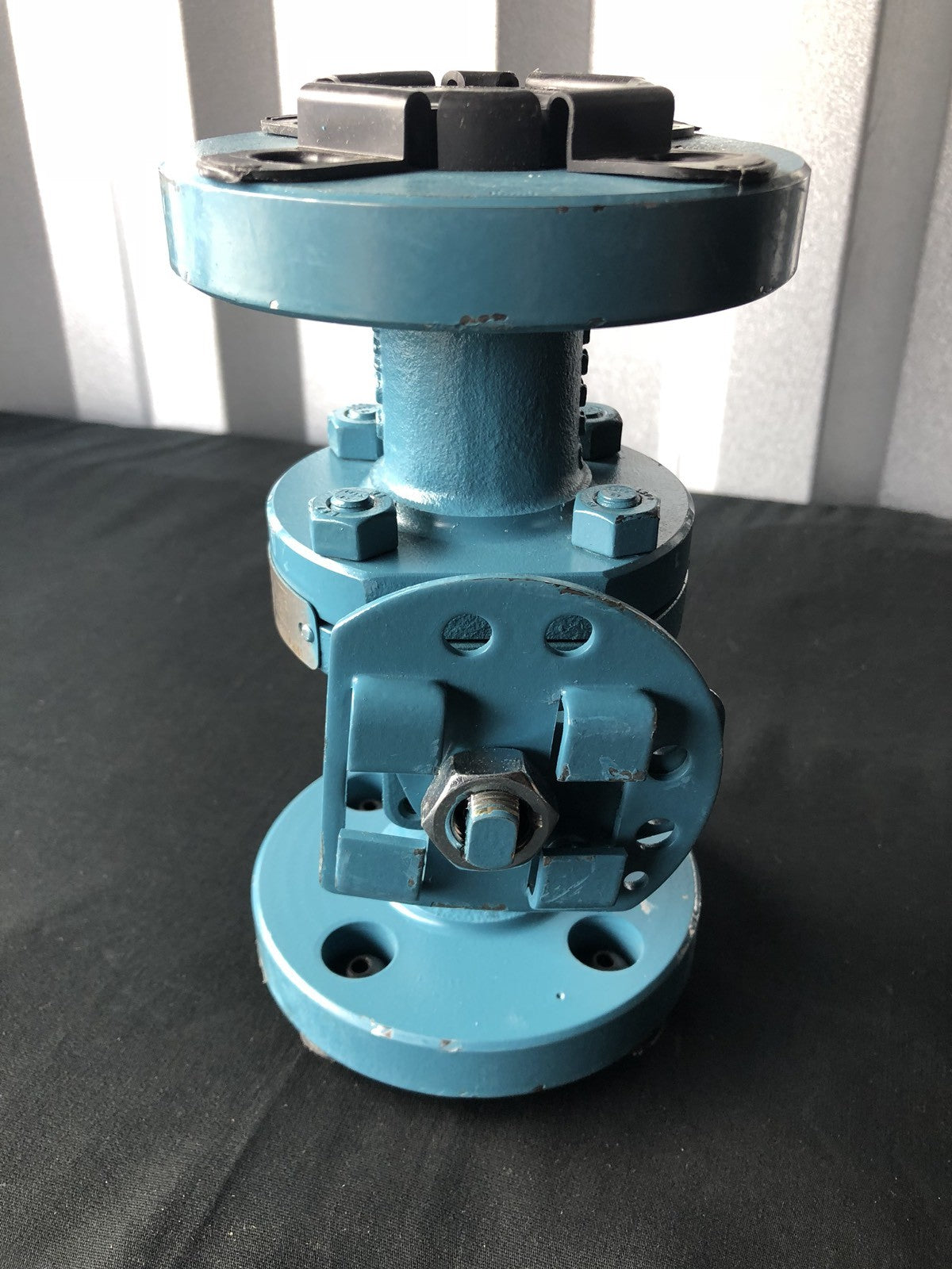 Cameron B182 Steel Flanged Ball Valve 1x1 310F NEW