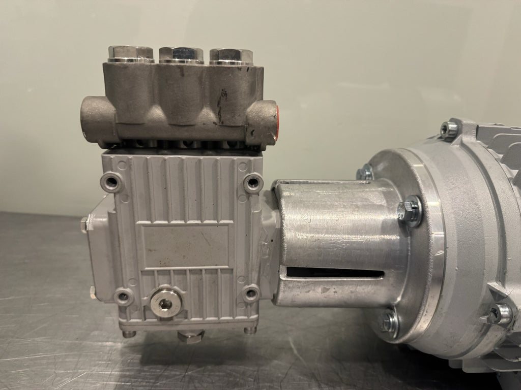 TN112B/34 34 ZZC3 Motor 5.5HP 208/360V Speck NP10/13-150RE A49356472 NEW!