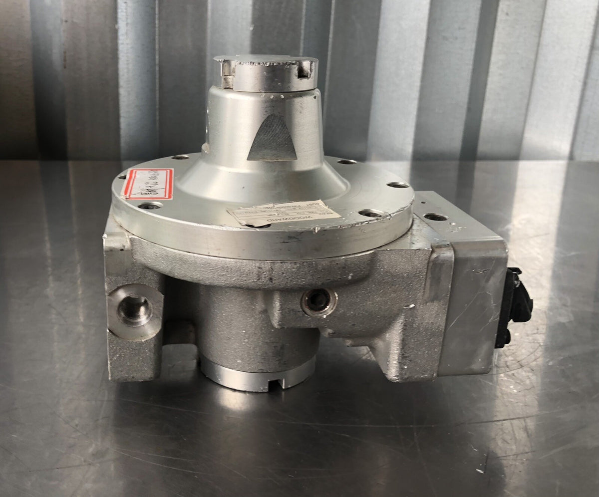 Woodward 5233-1089 Valve Gas NEW!! FREE SHIPPING!!