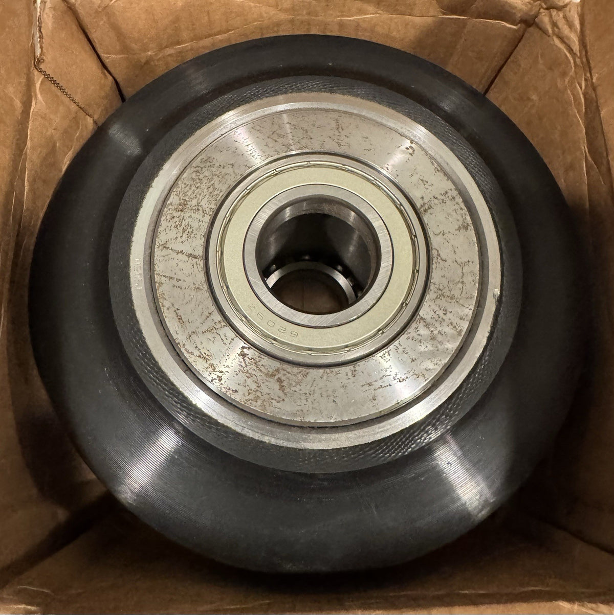 CR77314 Crown Poly Wheel Lift Truck NEW! FREE SHIPPING!