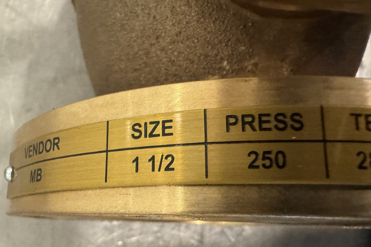 MB 803-1385711-N National 4820-00-585-7567 Globe Valve Brass 1.5” NEW SHIPS FREE