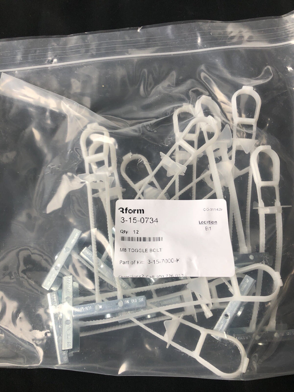 3Form SimpleSpec 200.08 Partition Hanging Kit NEW NO PARTITION INCLUDED