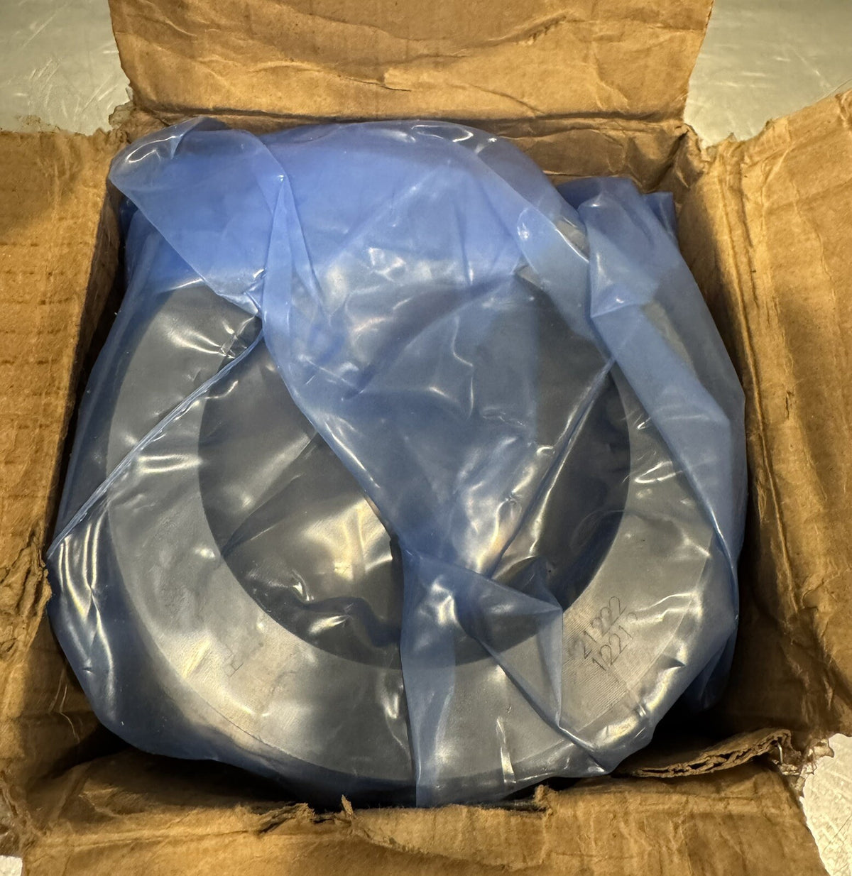 DZ124285 John Deere Piston Liner Kit Genuine NEW IN BOX! FREE SHIPPING!