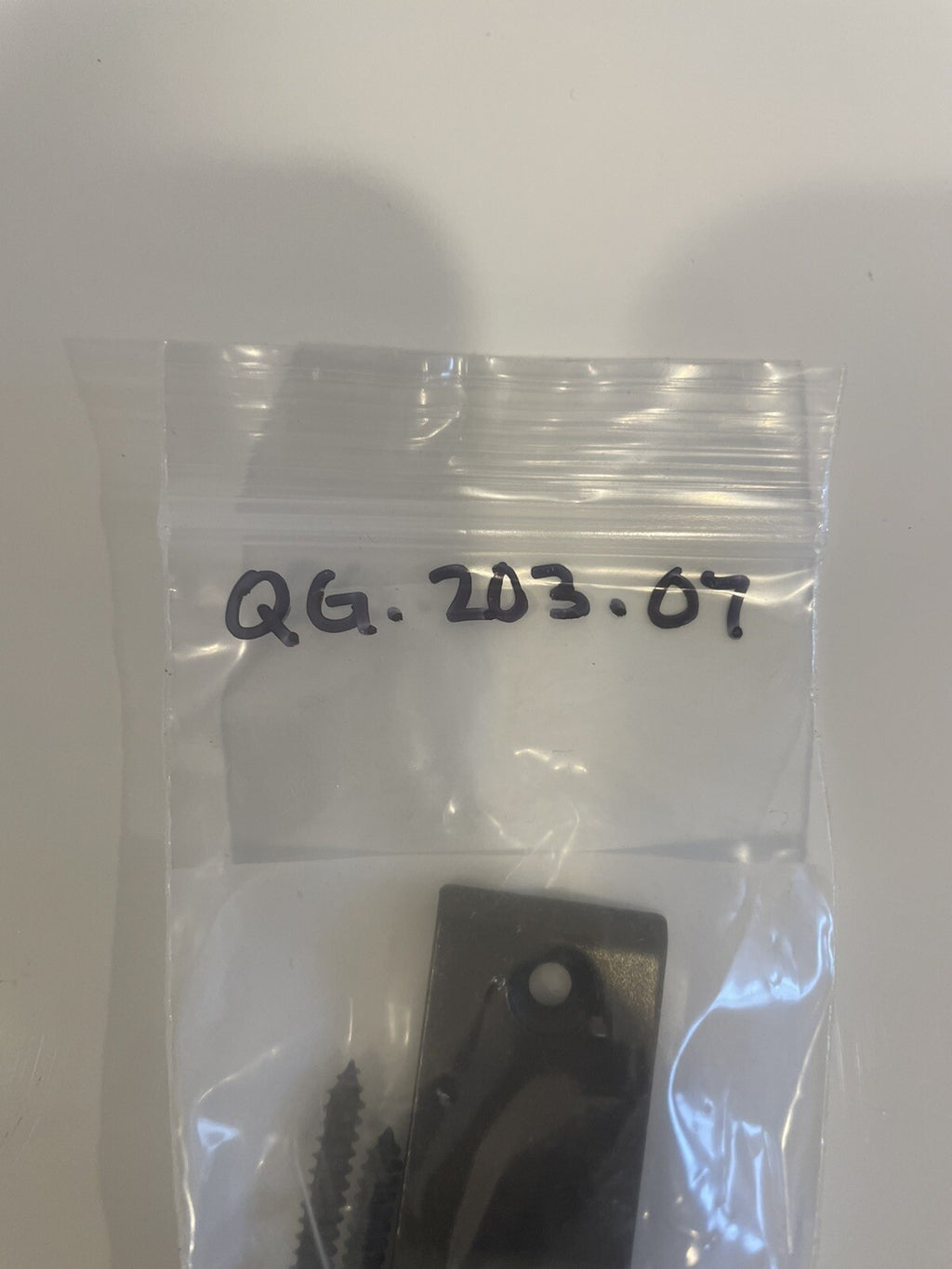 Quiet glide QG.203.07 Short Wall Mount Rail Bracket Oil Rubbed Bronze NEW!