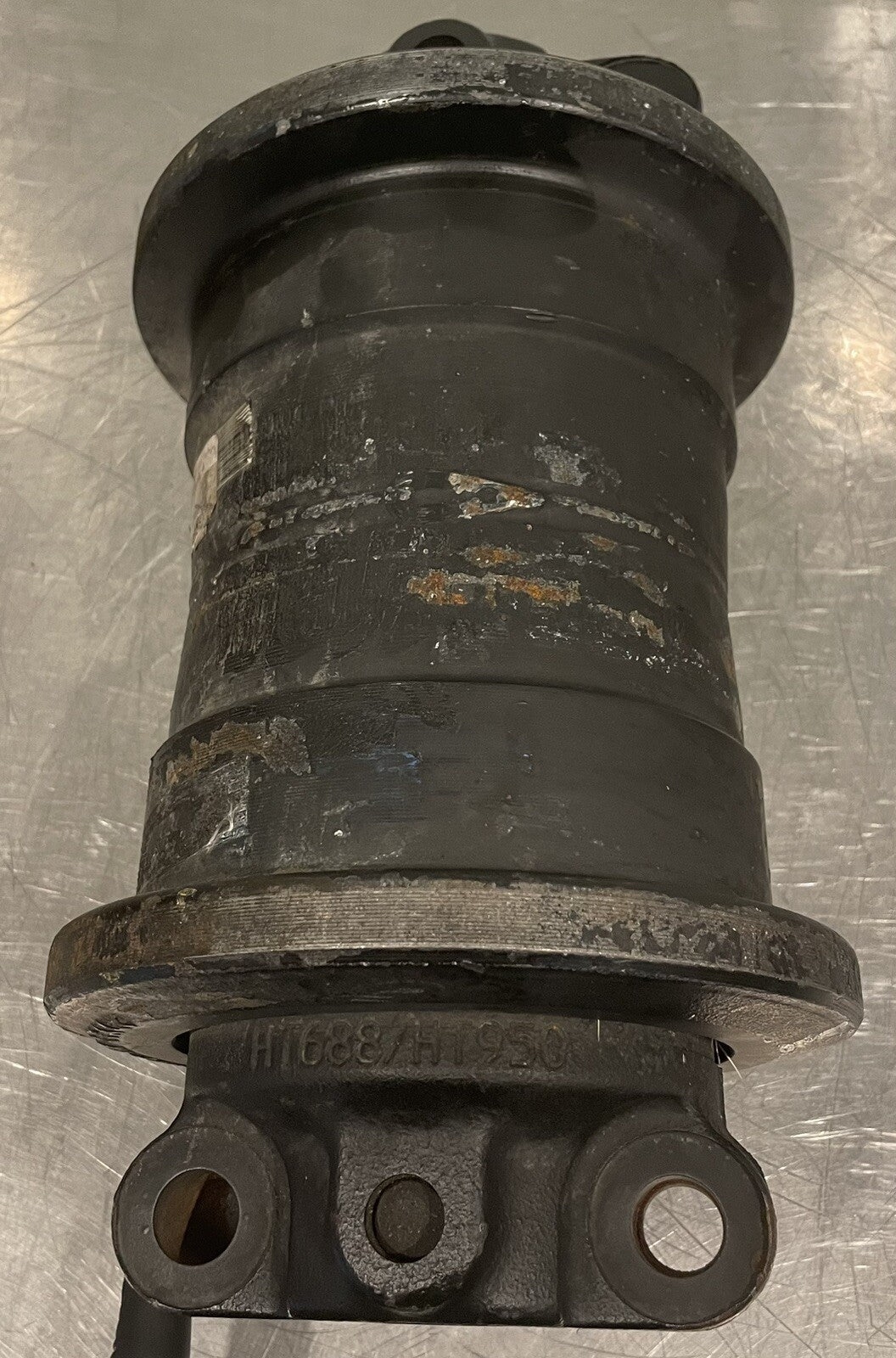 John Deere FF531112 Lower Roller AT444699 NEW! FREE SHIPPING!