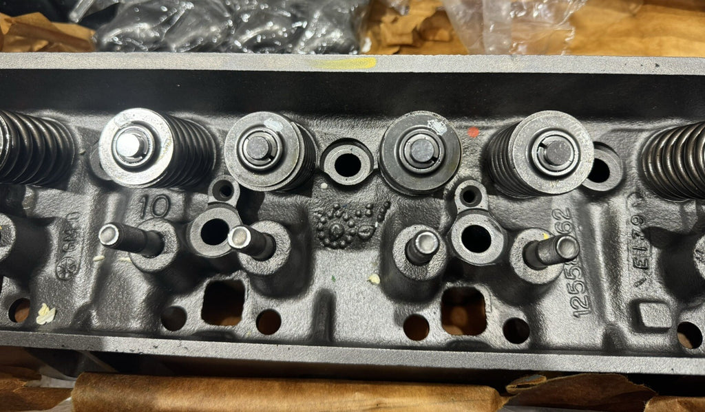 2CH4 Cylinder Head ASSY! NO CORE CHARGE! NEW IN CASE! FREE SHIPPING!