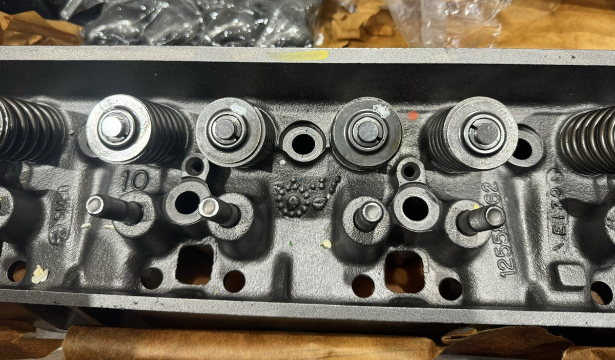 2CH4 Cylinder Head ASSY! NO CORE CHARGE! NEW IN CASE! FREE SHIPPING!