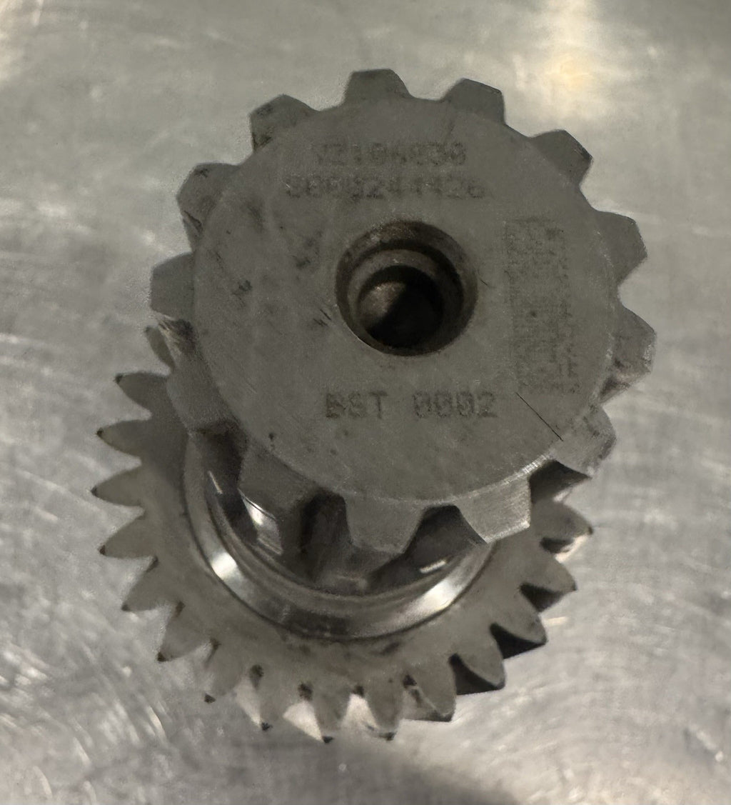 YZ106830 John Deere 1st Stage Input Pinion Shaft NEW! FREE SHIPPING!