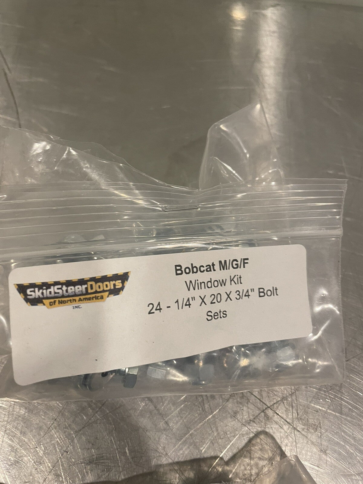 Bobcat Full G/F Right Hand Latch Handle Kit Skid Steer Door NEW IN BOX!