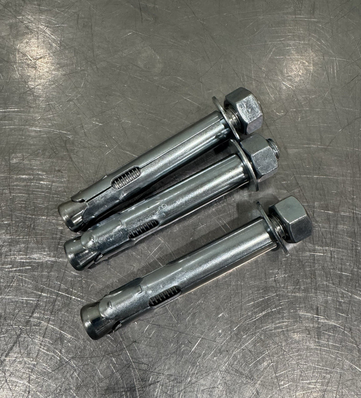 Global Industrial 320742 Sleeve Anchor 3/4” x 4-1/4” PACK OF 3 NEW! SHIPS FREE!
