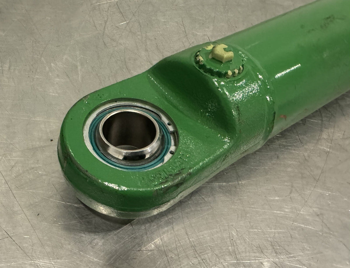 John Deere AHC12507 Arm Flow Hydraulic Cylinder NEW! FREE SHIPPING!