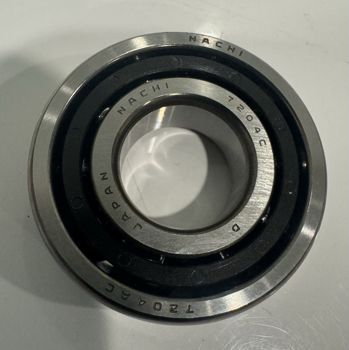 Nachi 7204AC Angular Contact Bearing NEW! FREE SHIPPING!