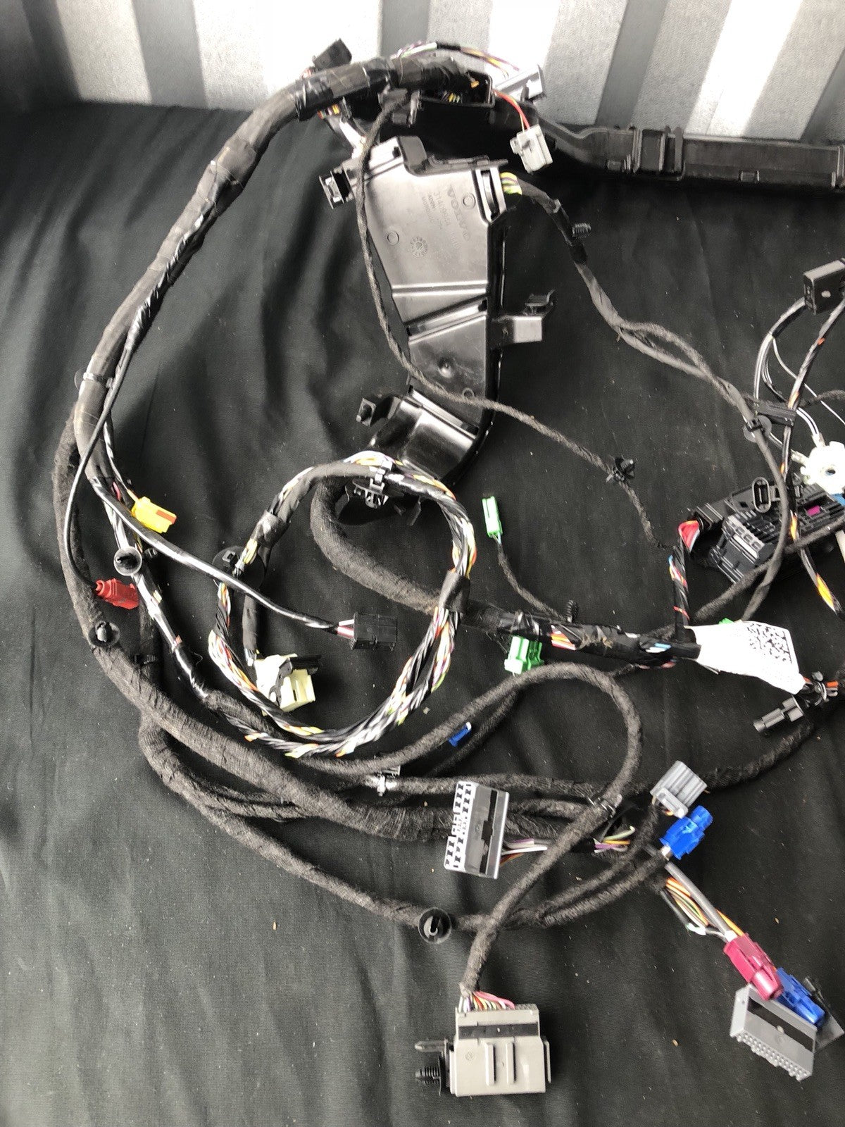 Volvo V60 Lear Corporation Driving Unit Wire Harness 860792910 9401995 NEW