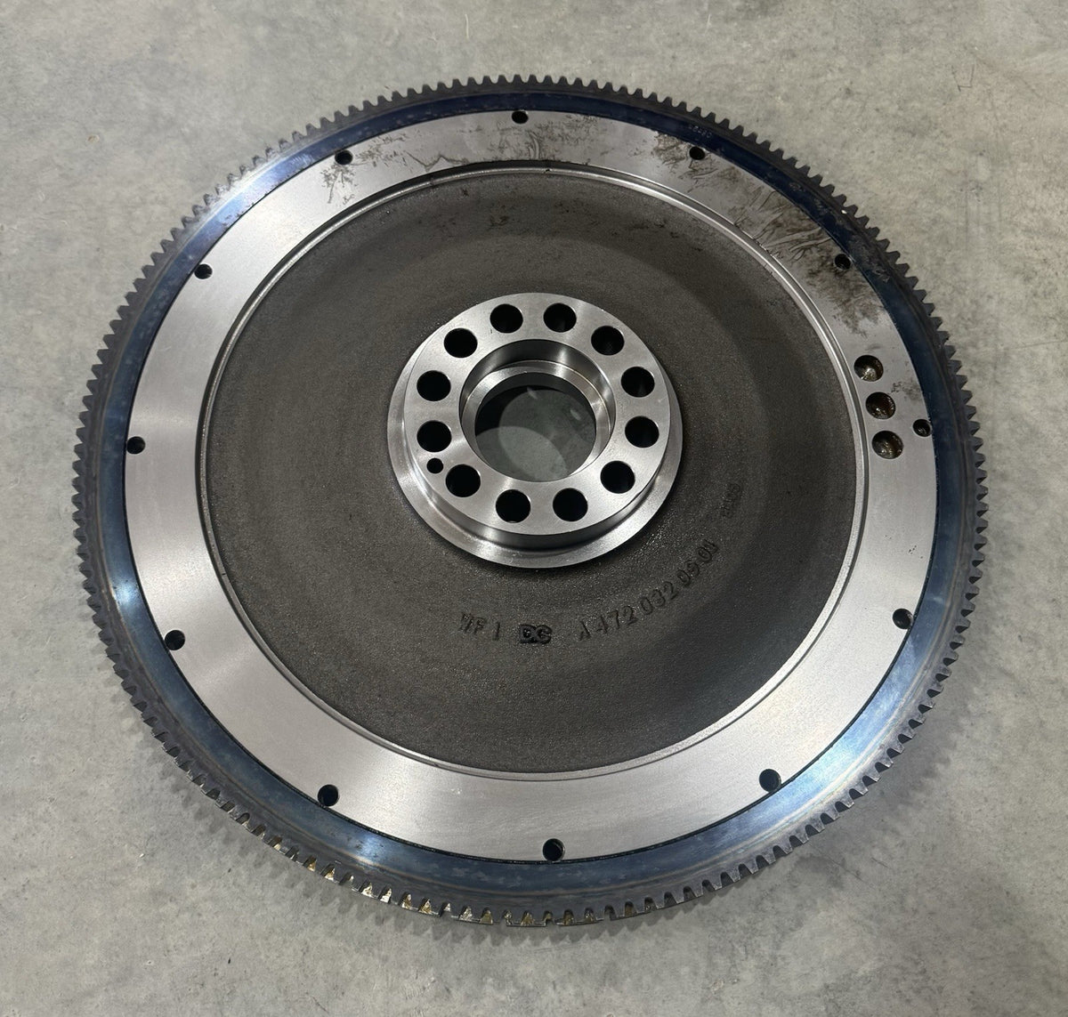 14720301105 Detroit Diesel Flywheel Assembly A4720320901 NEW! FREE SHIPPING!