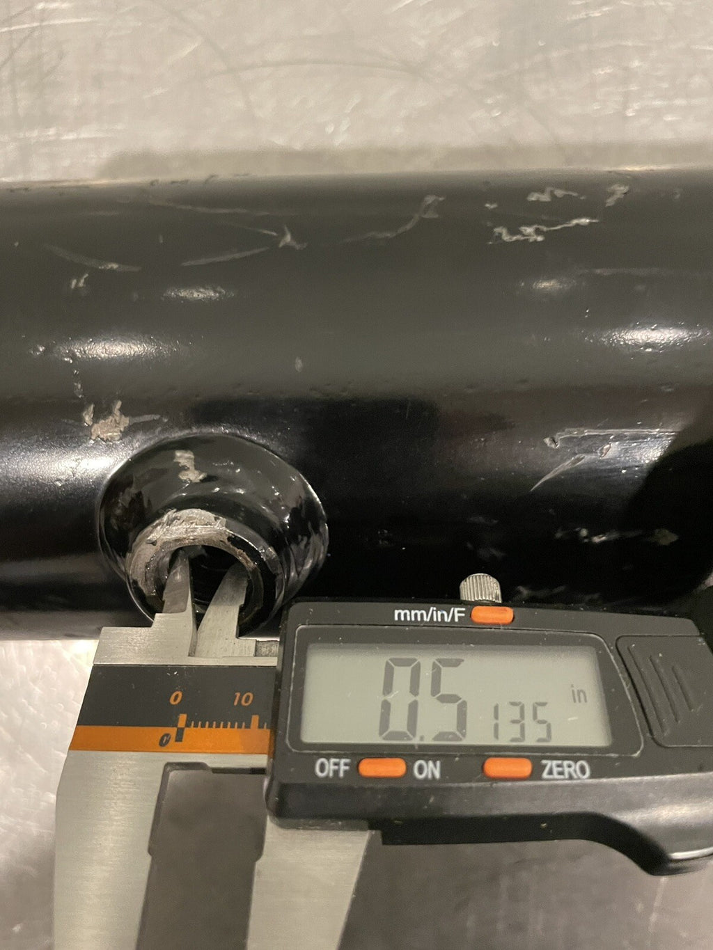 9010989 Hydraulic Cylinder 250517-002-021 1/2” Ports 1.5” Connections NEW!