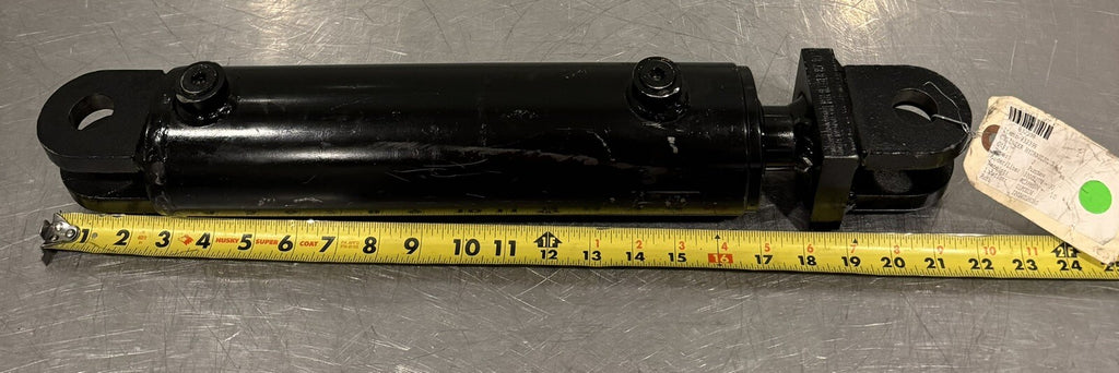 832398 Hydraulic Cylinder Progress Rail 3 X 8 NEW! FREE SHIPPING!
