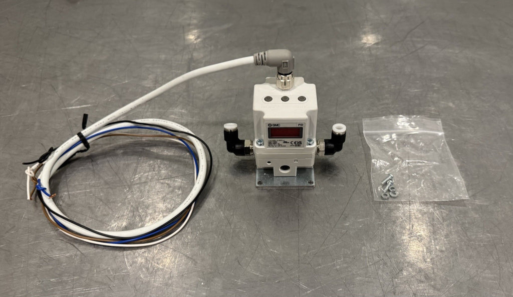 SMC ITV1030-31N2CL4 Electro-Pneumatic Regulator Pressure Controller NEW!