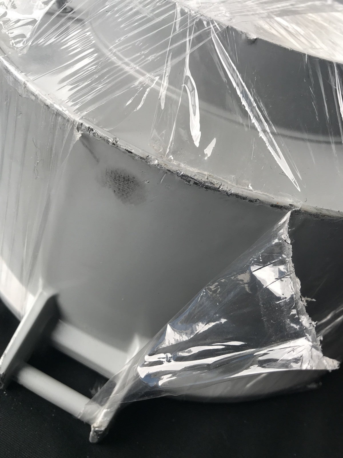 Eaton Crouse-Hinds VMVMJ175GP/480 S828 Vaporproof 175W Light NEW