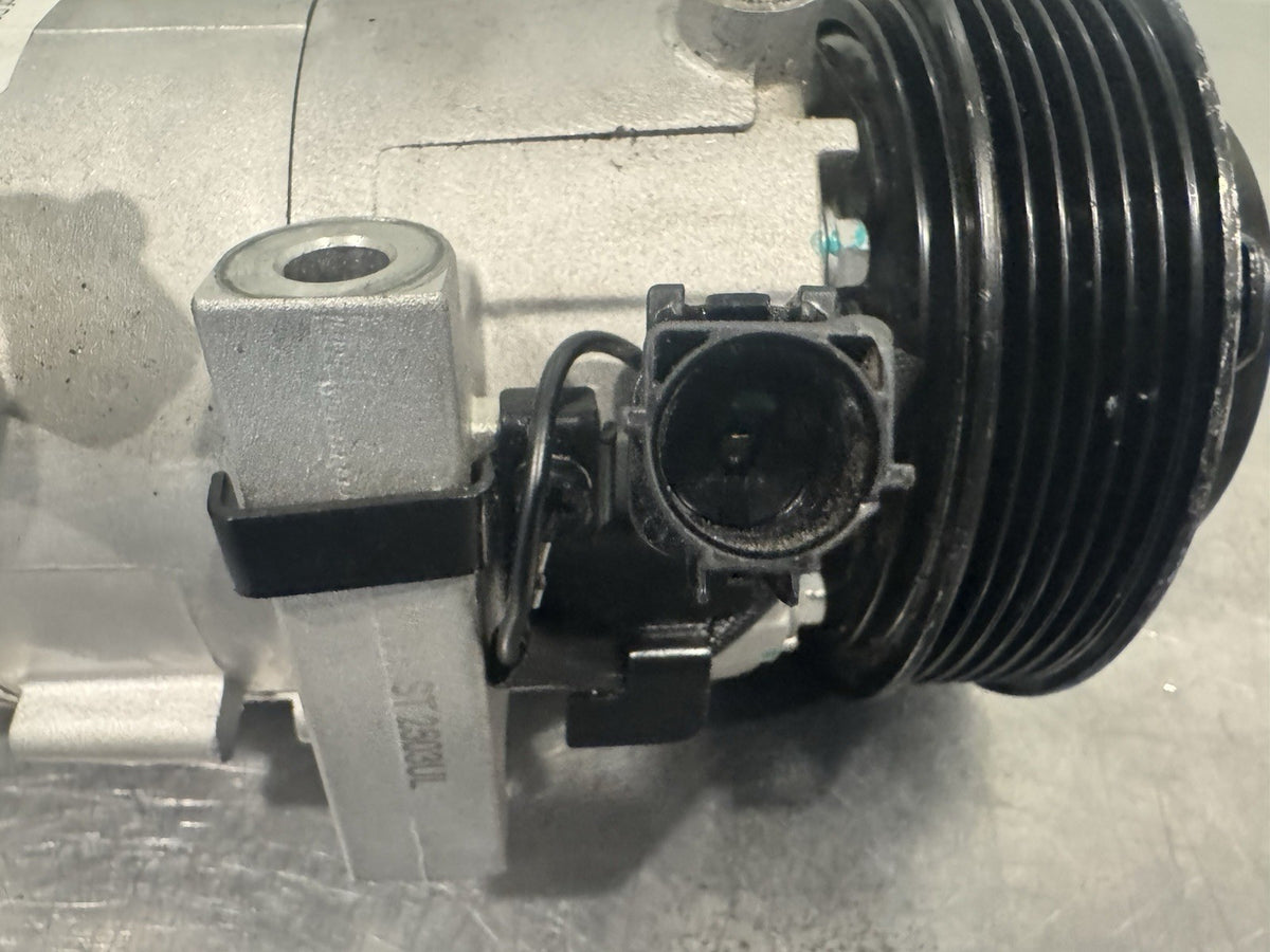 UAC CO 29274C AC Compressor VS16 Genuine NEW! FREE SHIPPING!