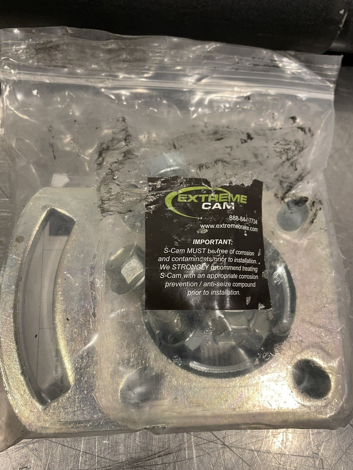 C1124A-R: Extreme S-Cam Bushing Kit (24-3/8" S-Cam, 1-7/8" Bore, Right-Hand)