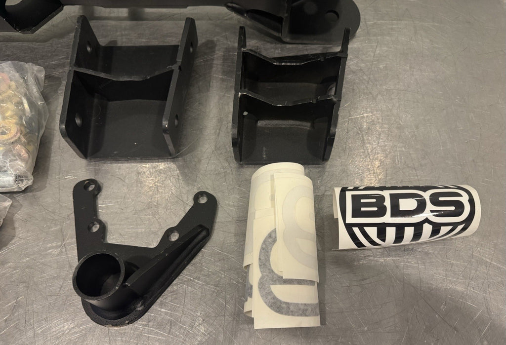 BDS021693 Suspension Kit BOX 2 ONLY NEW! INCOMPLETE! FREE SHIPPING!
