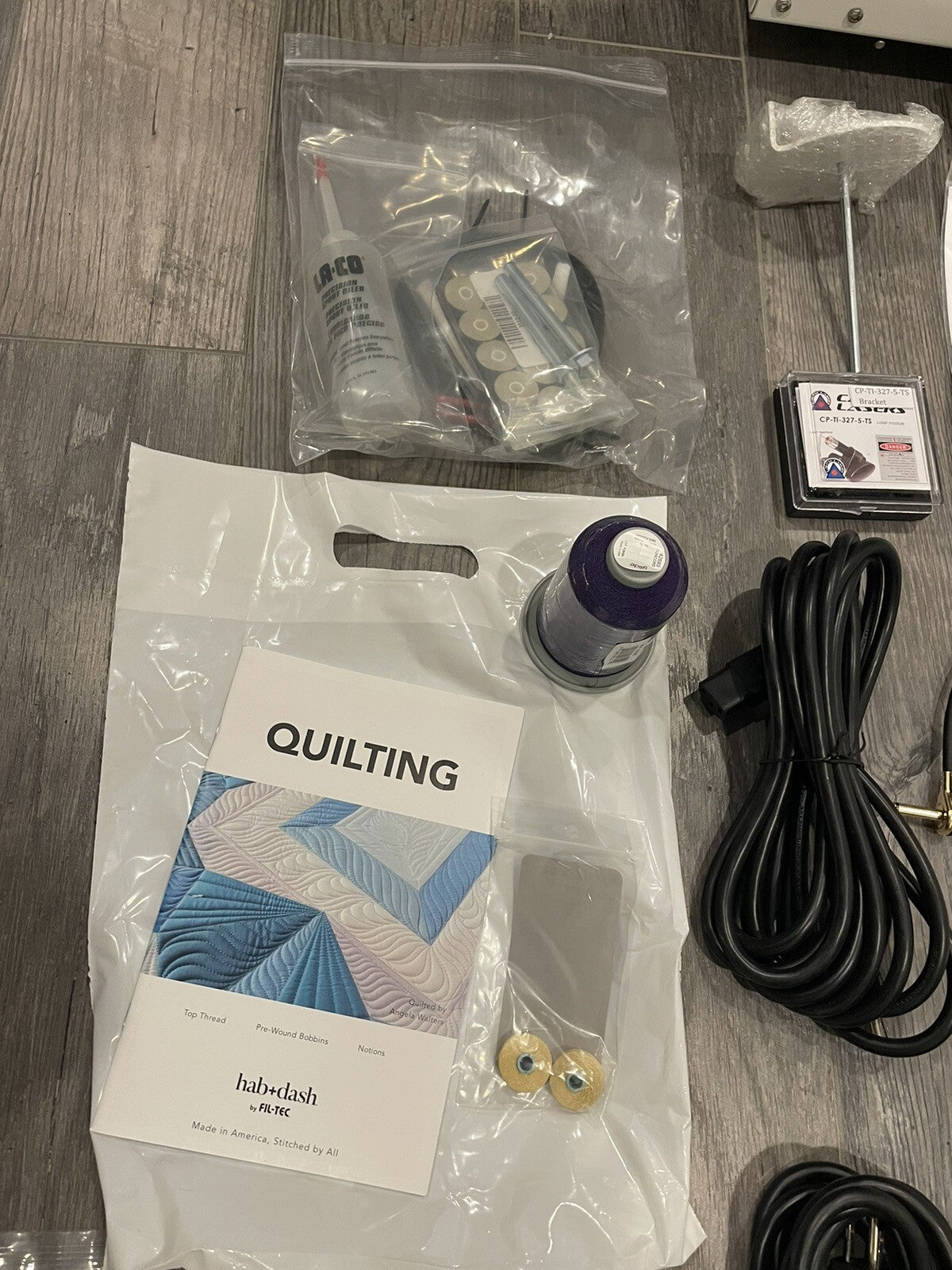APQS Freedom Freddie Longarm Quilting Machine W/ Accessories NO TABLE/ STAND NEW
