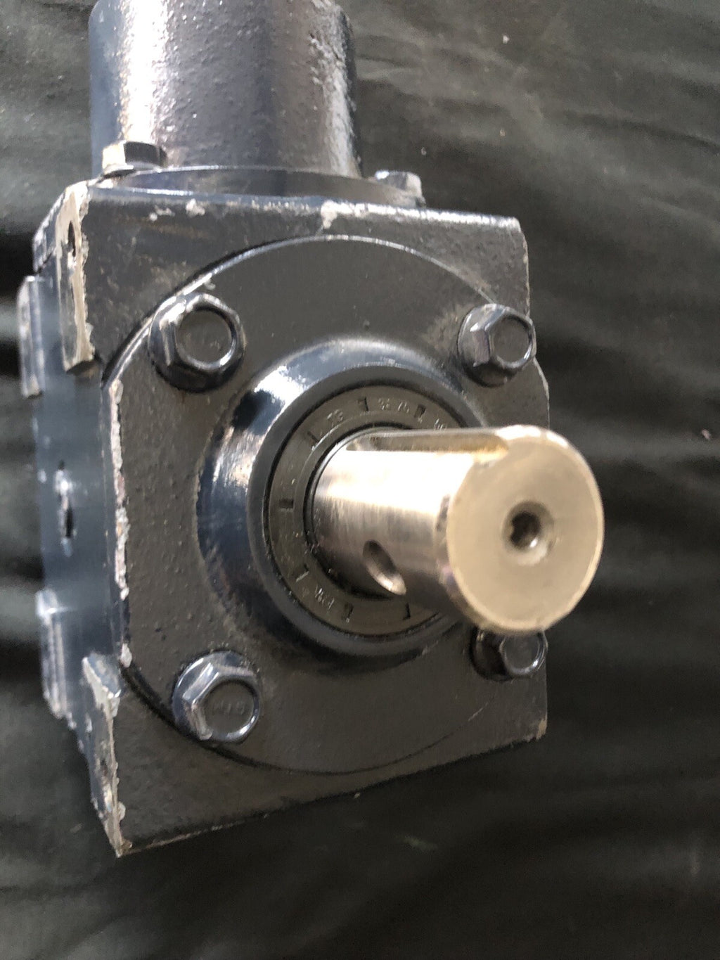 Gear Reduction Angle Motor 04-007 R01 1:1 Ratio  NEW!!! FREE SHIPPING!!!