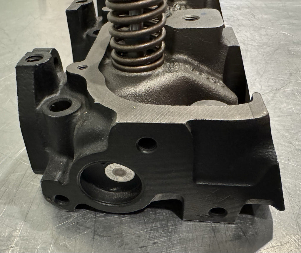 95TM6090AD Cylinder Head 2FT4 ZD09437 NEW! DAMAGED! FREE SHIPPING!