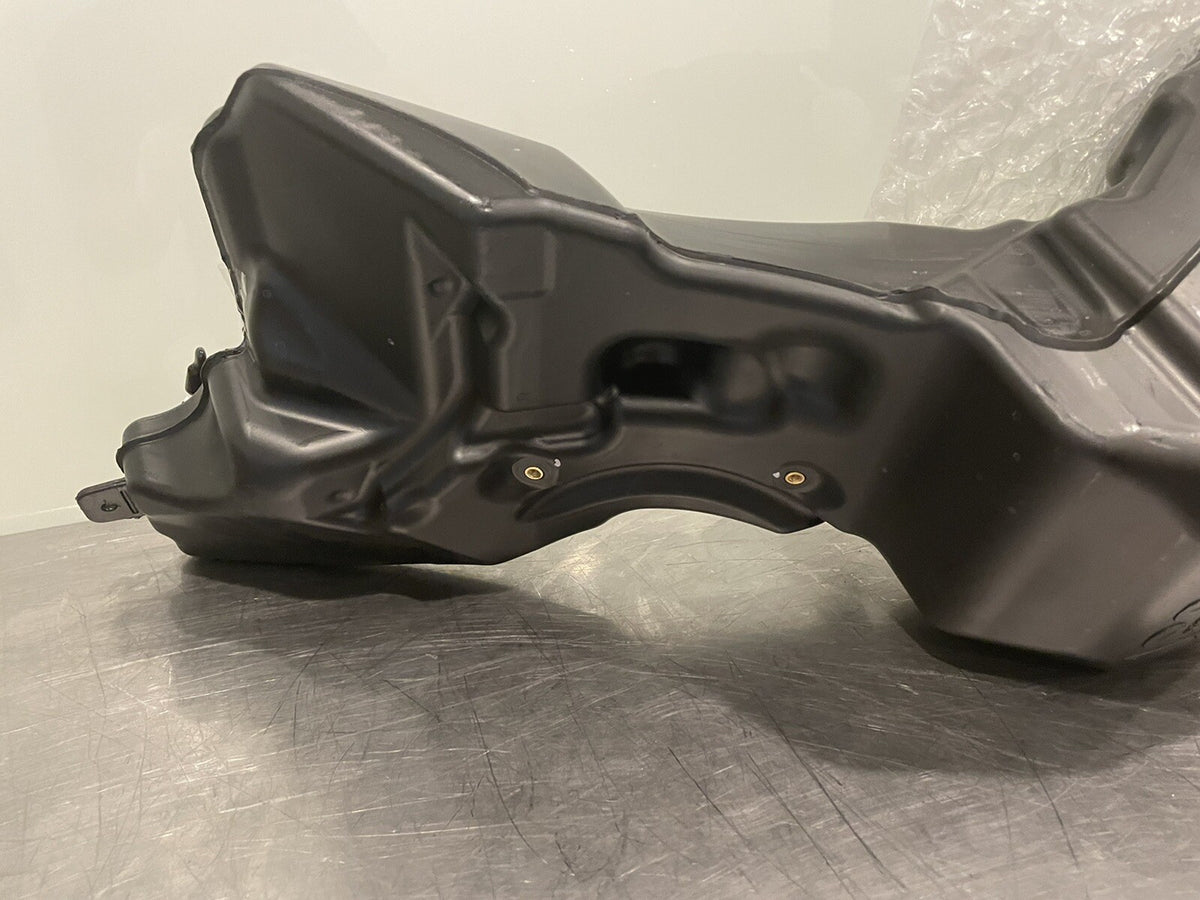 1026433 Gas Tank For Indian Motorcycle NEW! FREE SHIPPING!