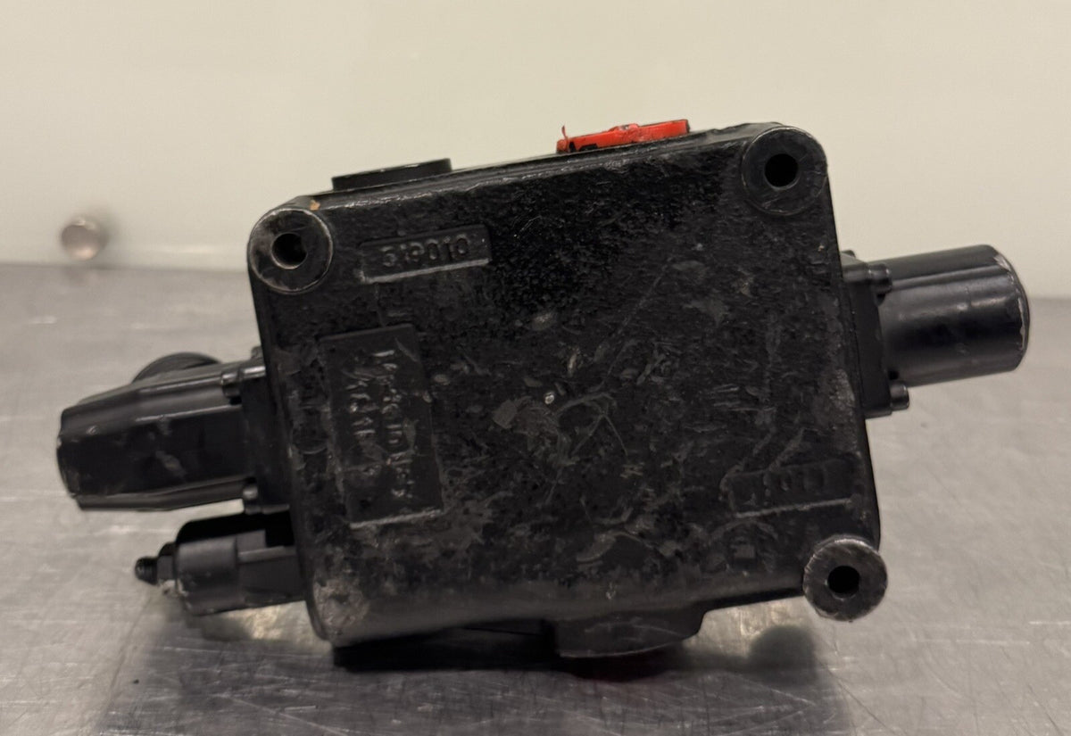 Terex 01800149 SD18 Control Valve Powerscreen Spool Valve NEW! FREE SHIPPING!