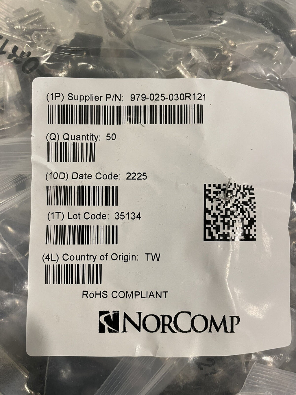Norcomp 979-025-030R121 D-Sub Backshell Connector 979 Series NEW! FREE SHIPPING!