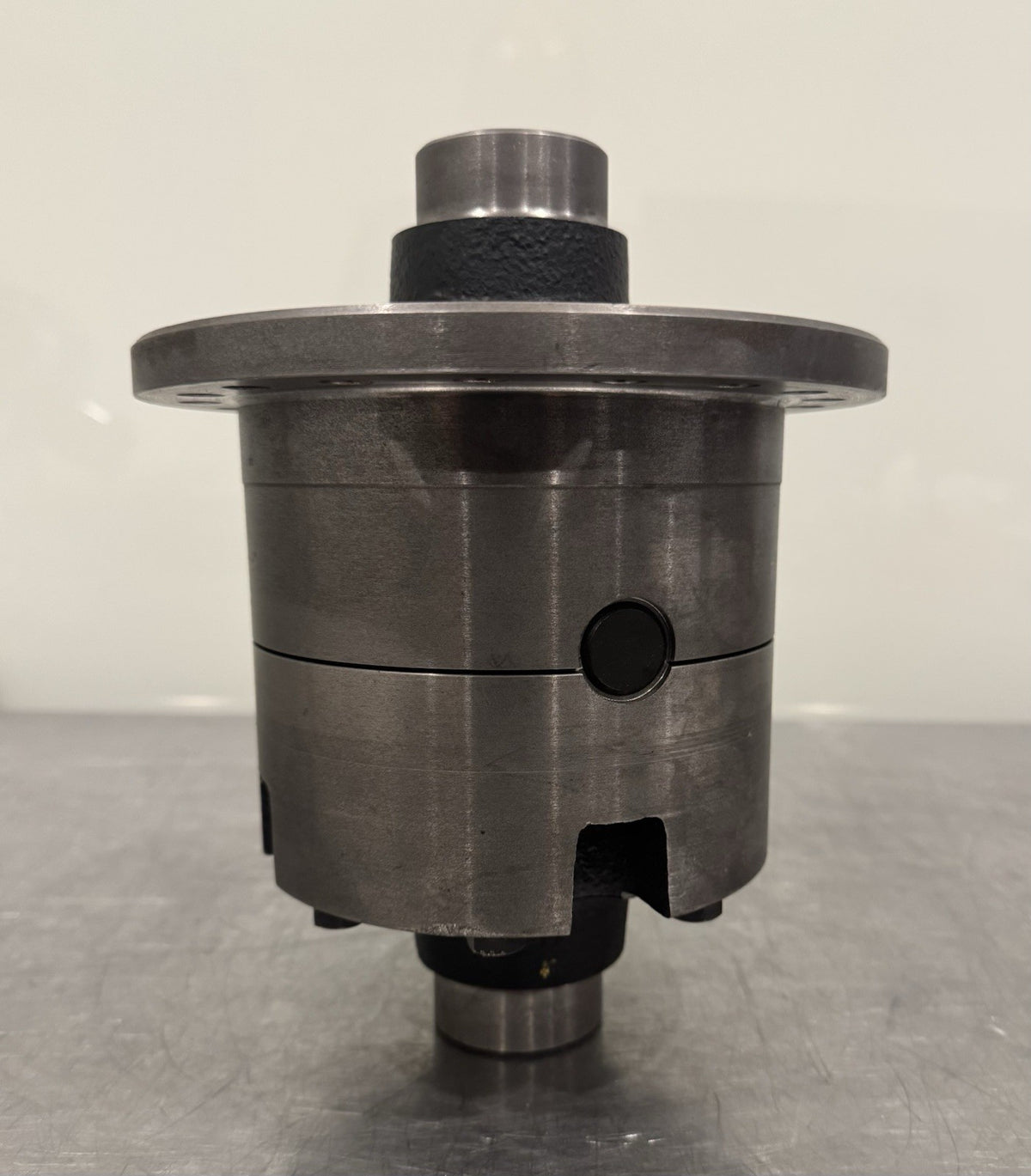 Differential 18 Bolt 33 Spline 448/42301 D-126 NEW! FREE SHIPPING!
