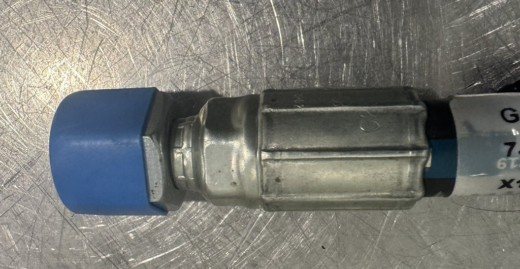 Kubota 7J999-98232 Hydraulic Hose Gates LA1153 LA1154 NEW! FREE SHIPPING!