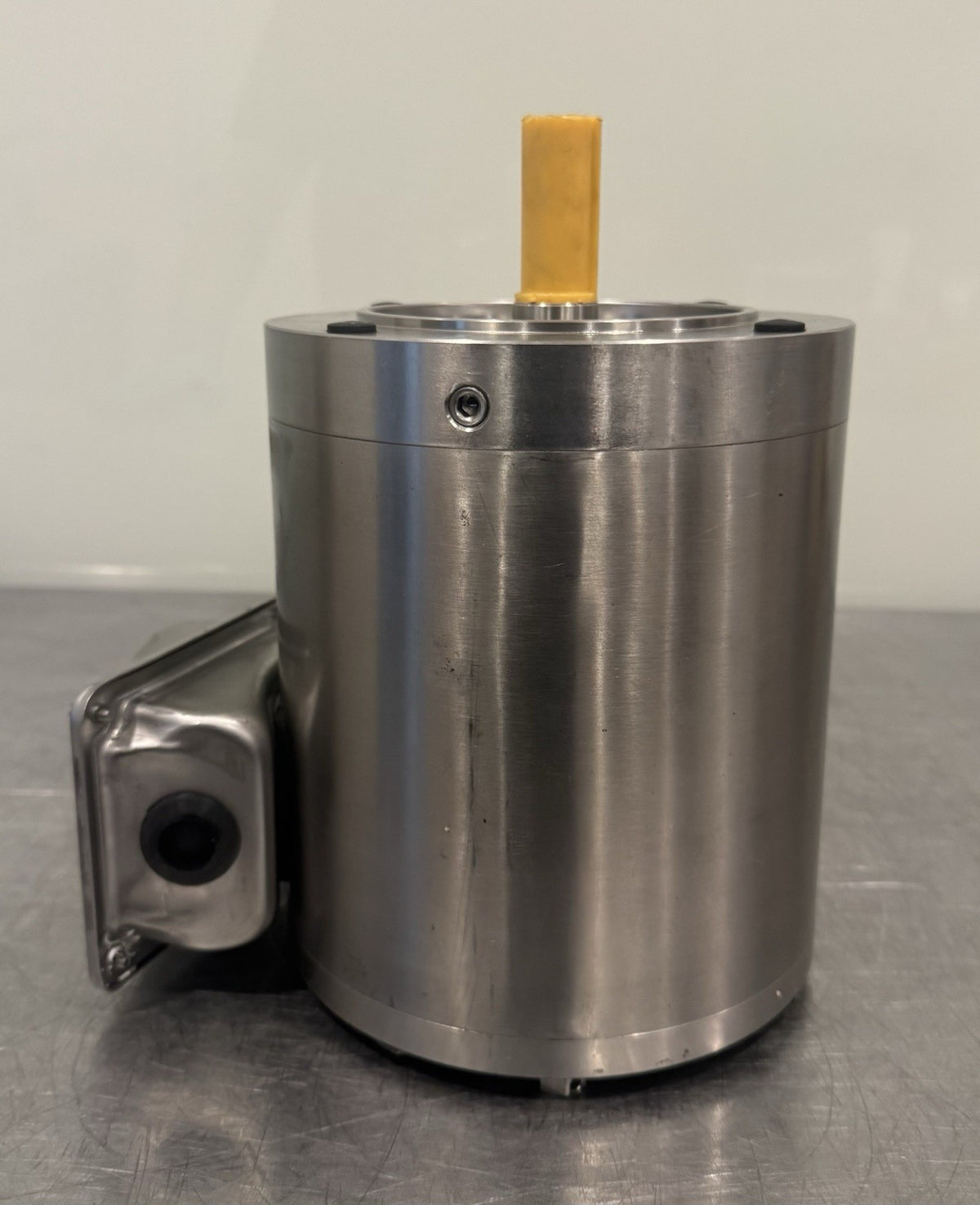 191208.00 Leeson Washguard SST Motor .75/.5HP 1740/1440 RPM 230/190V C6T17NC298 
