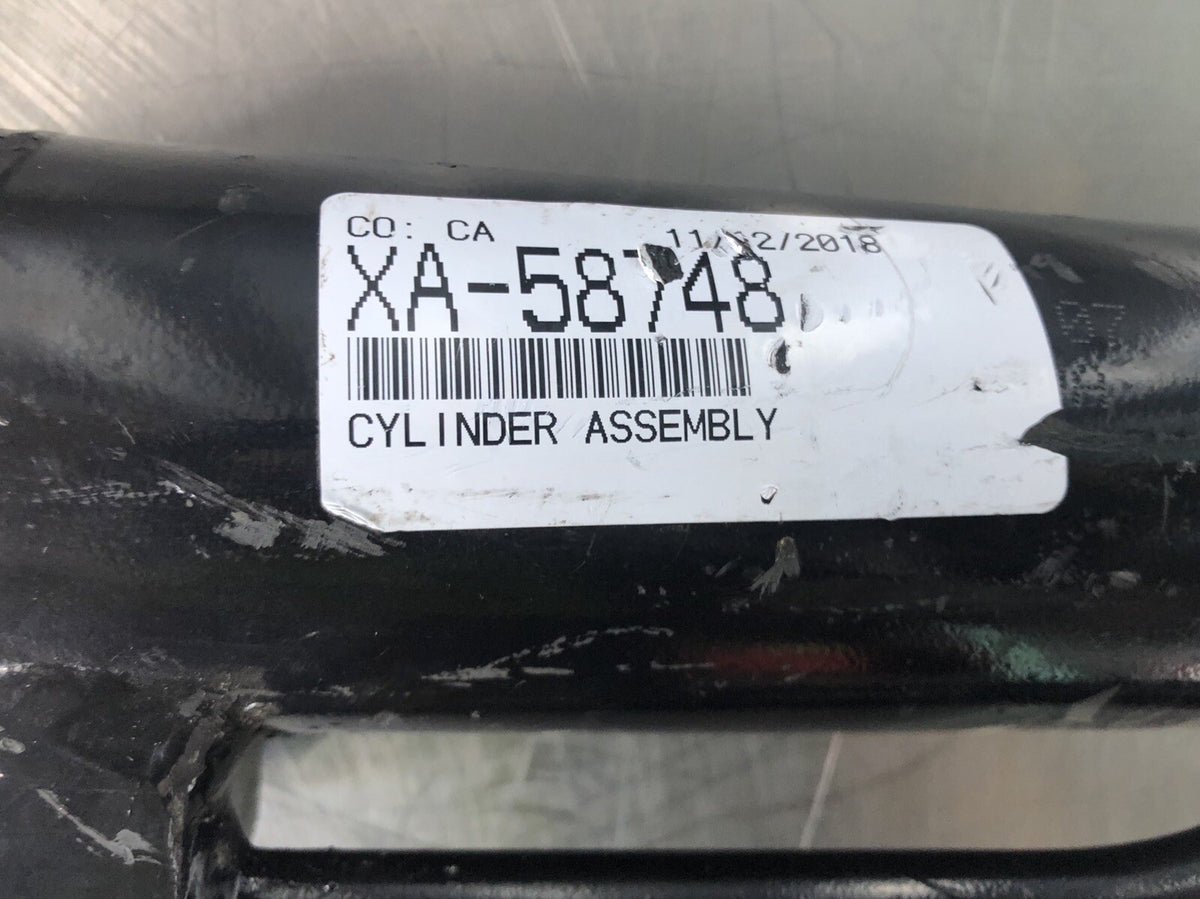 SAF Holland XA-58748 Liftgate Hydraulic Cylinder NEW!! FREE SHIPPING!!