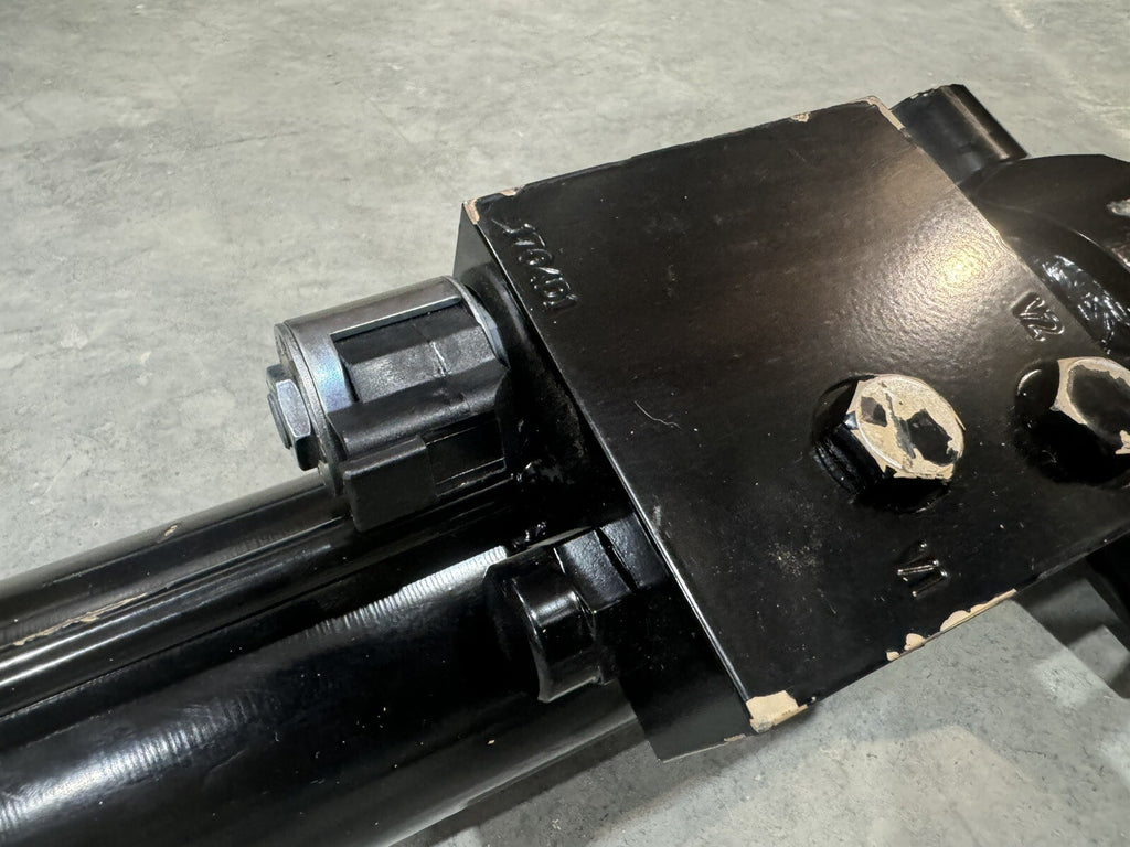 1001122527 JLG Tower Lift Hydraulic Cylinder NEW! FREE SHIPPING!