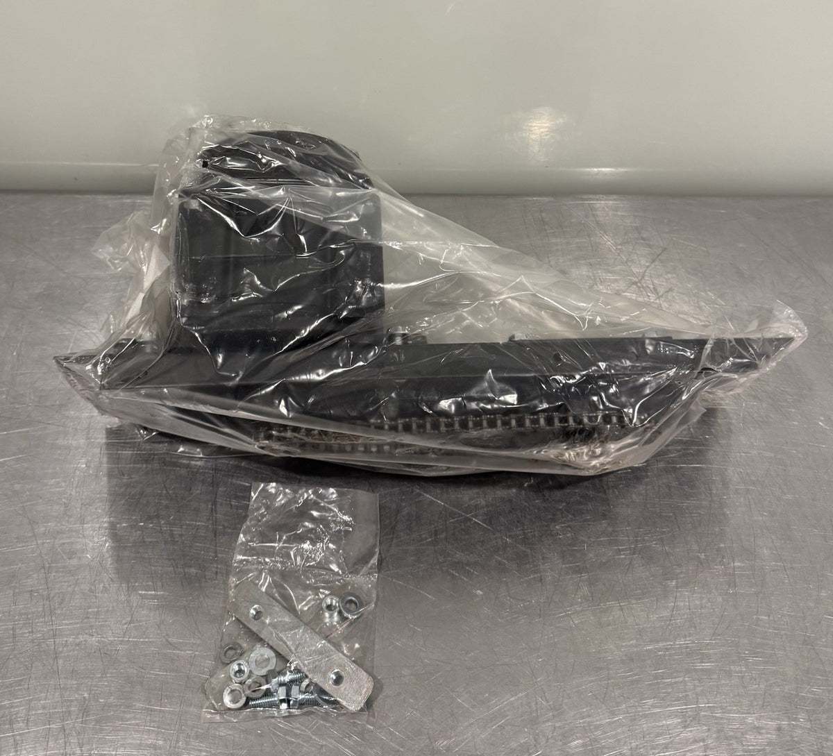 Coxreels CM-1600-EDV3 Motor Idler 12VDC 3:1 Nidec P56SX237 NEW IN BOX SHIPS FREE