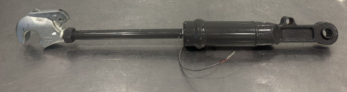 700749654 Lion Hydraulics Tilt Cylinder 700749654C NEW! FREE SHIPPING!