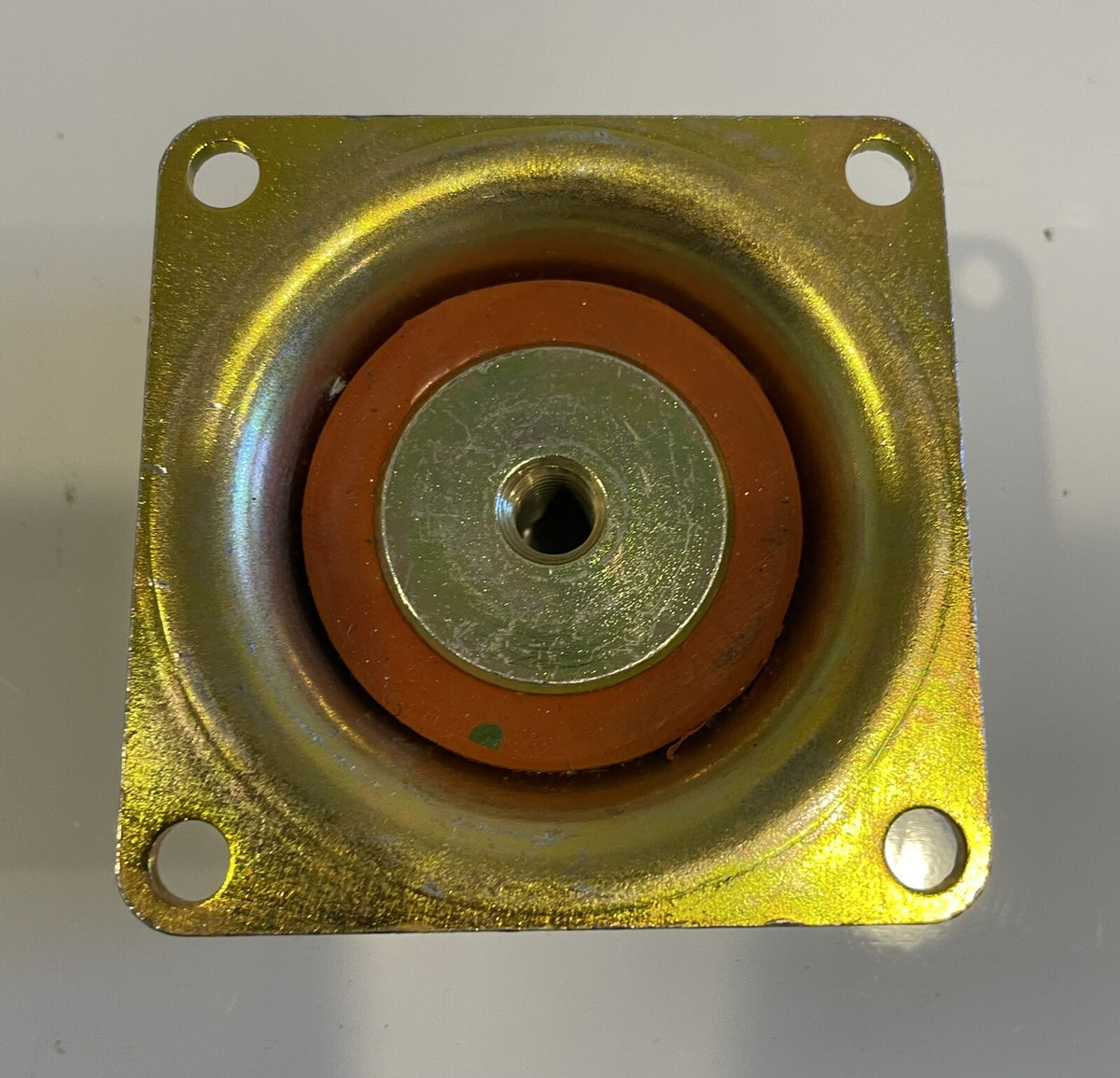 Tech Products 52097 Vibration Damping Cup Mount NEW! FREE SHIPPING!